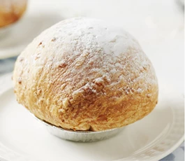 niet-op-tijd-bij-de-bakker-geraakt-maak-je-worstenbrood-en-appelbollen-zelf