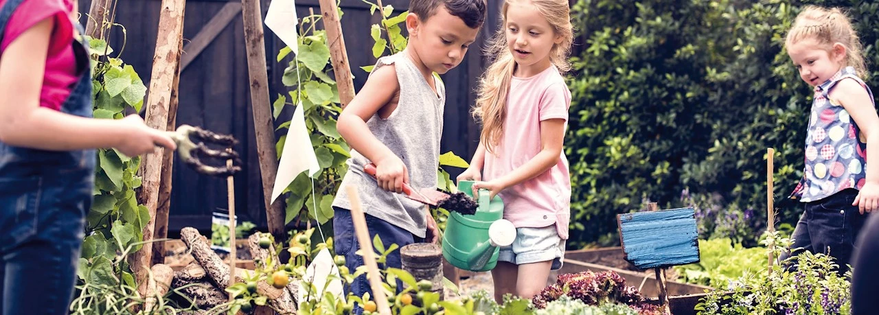 Zweet samenvoegen Beschietingen 10 tips om te (moes)tuinieren met kids - Tuincentrum Pelckmans